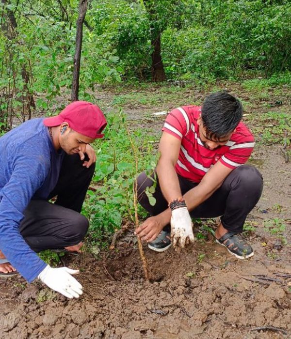 Env - photo_2025-04-29_19-06-19